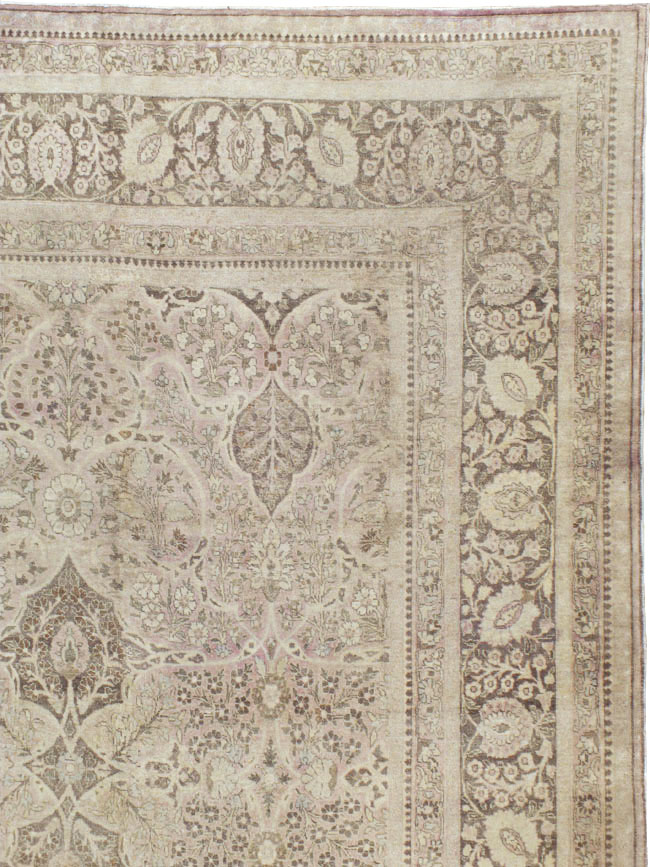 Antique Persian Tabriz Carpet, No.18084 - Gss