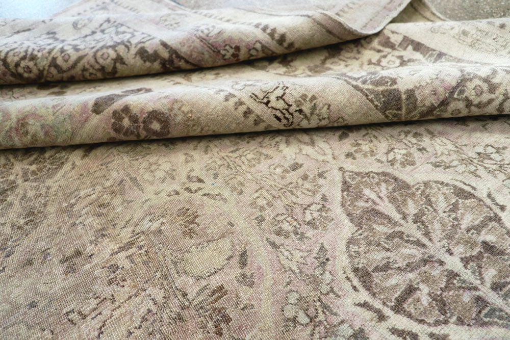 Antique Persian Tabriz Carpet, No.18084 - Gss