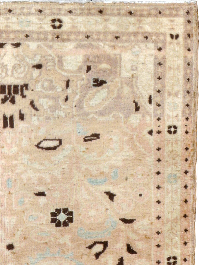 Antique Persian Tabriz Rug, No.18160 - Gss