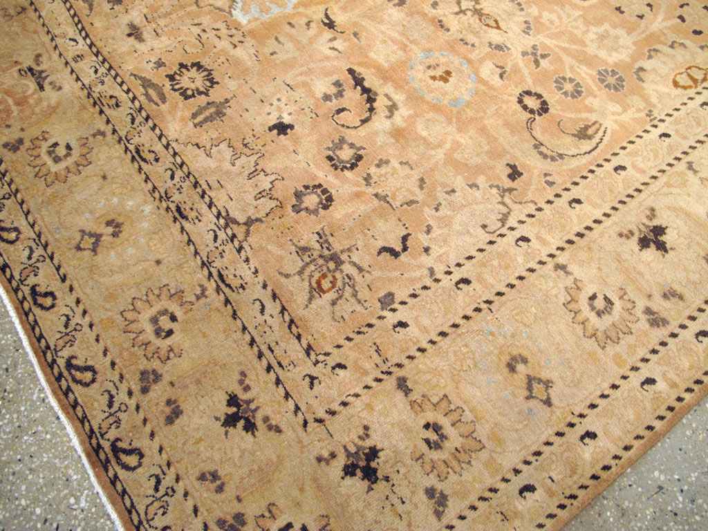 Antique Persian Mashad Carpet, No.18177 - Gss