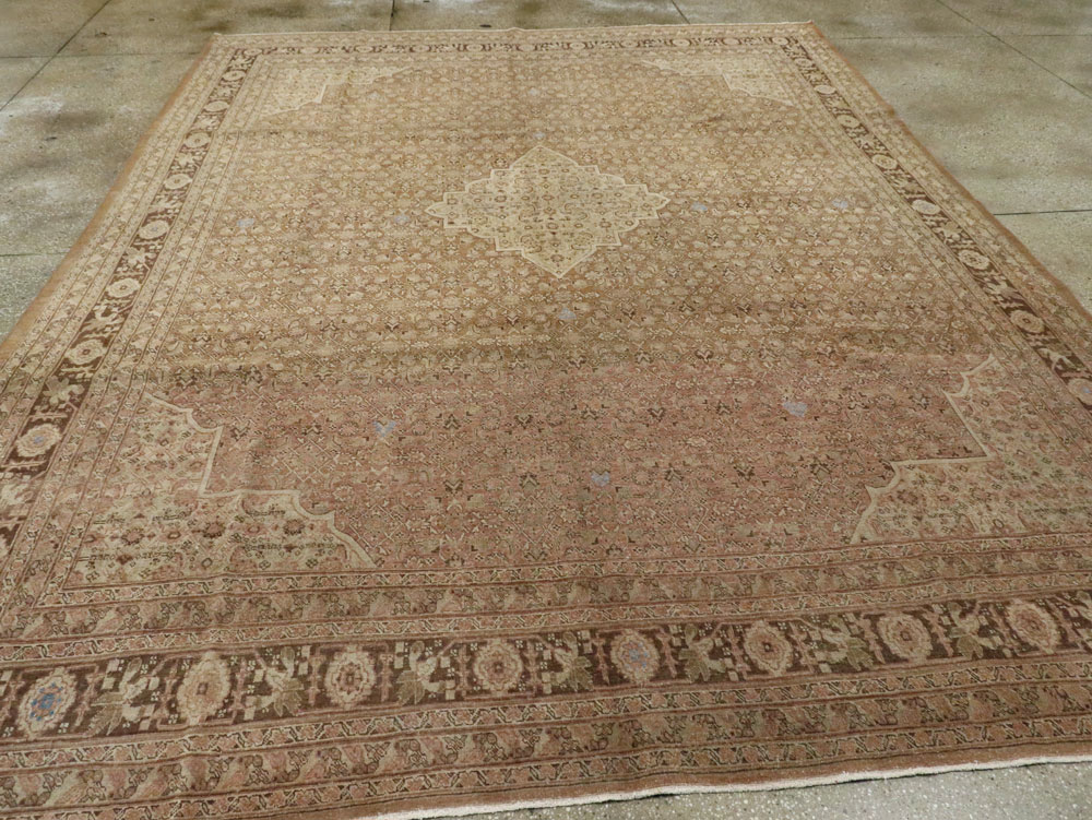 Antique Persian Tabriz Carpet, No.18201 - Gss