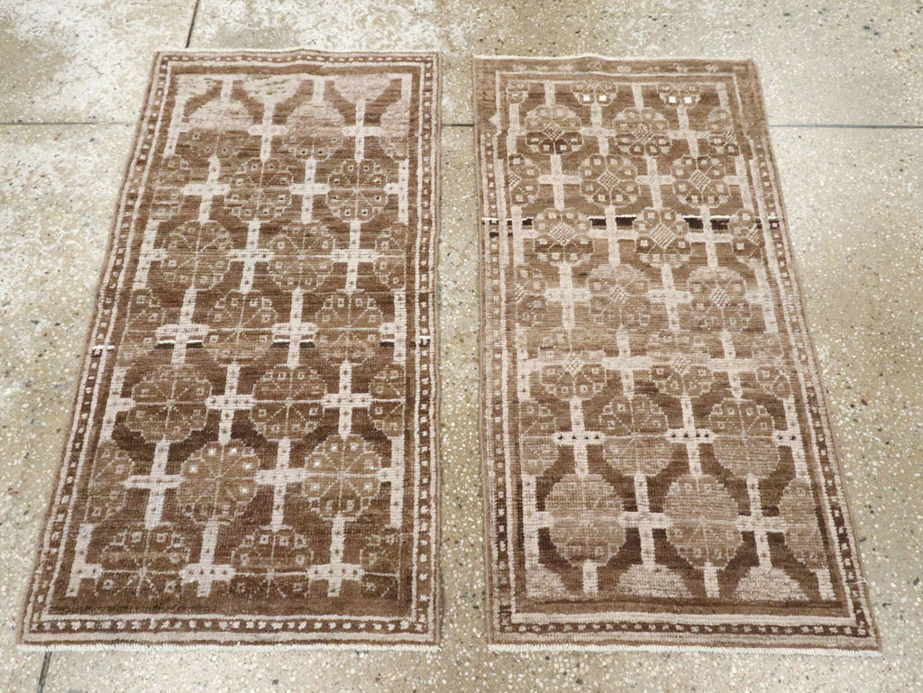Antique East Turkestan Khotan Rug (Pair: 2 of 2), No.18241 - Gss