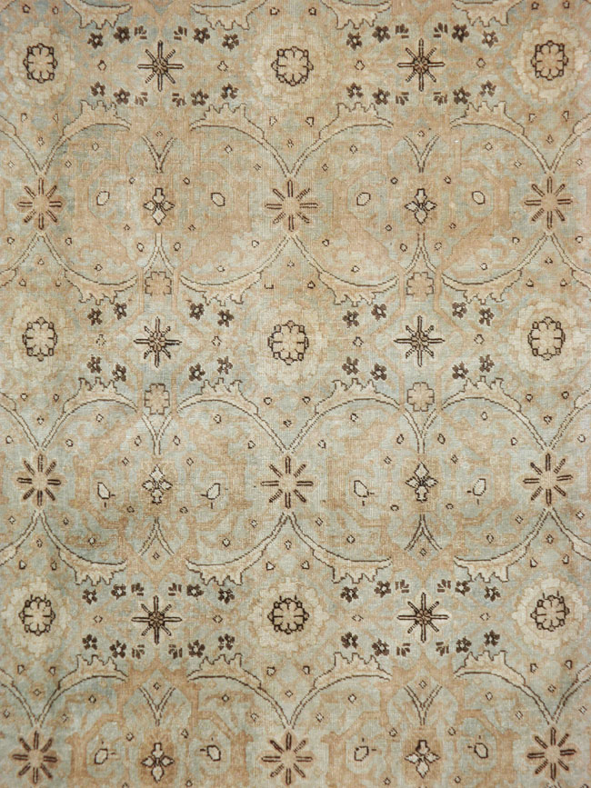 Antique Persian Tabriz Carpet, No.18267 - Gss