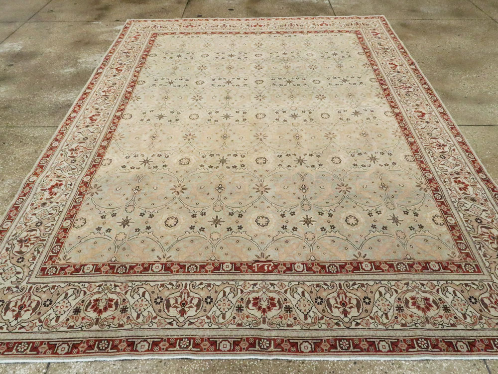 Antique Persian Tabriz Carpet, No.18267 - Gss
