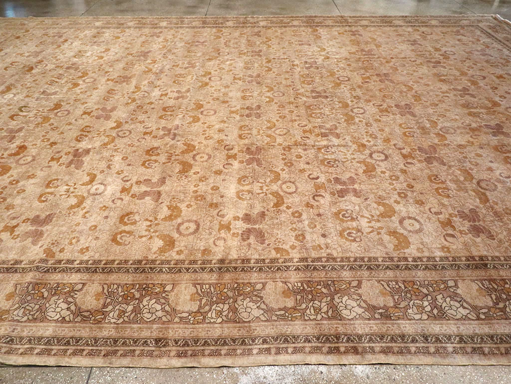 Antique Persian Tabriz Carpet, No.18268 - Gss