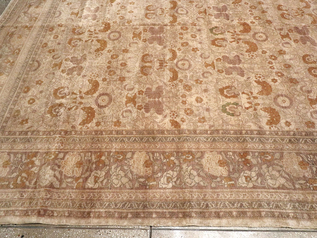 Antique Persian Tabriz Carpet, No.18268 - Gss