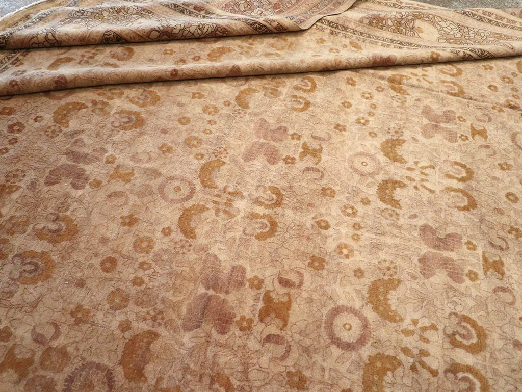 Antique Persian Tabriz Carpet, No.18268 - Gss