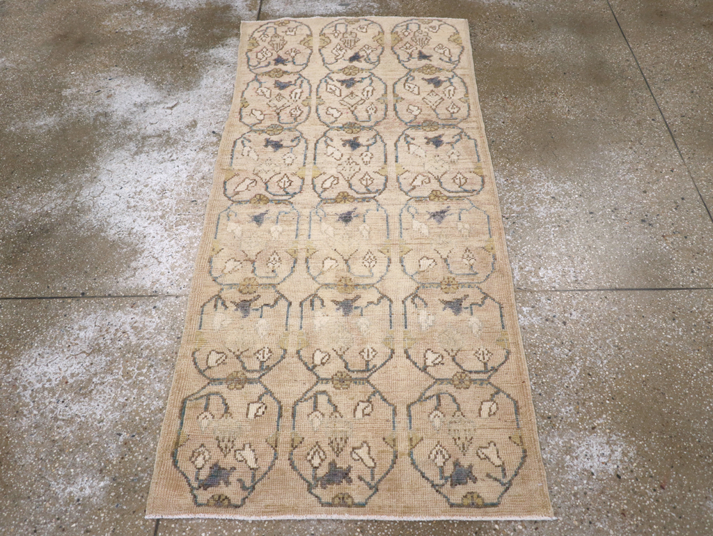 Vintage Turkish Anatolian Rug, No.18277 - Gss