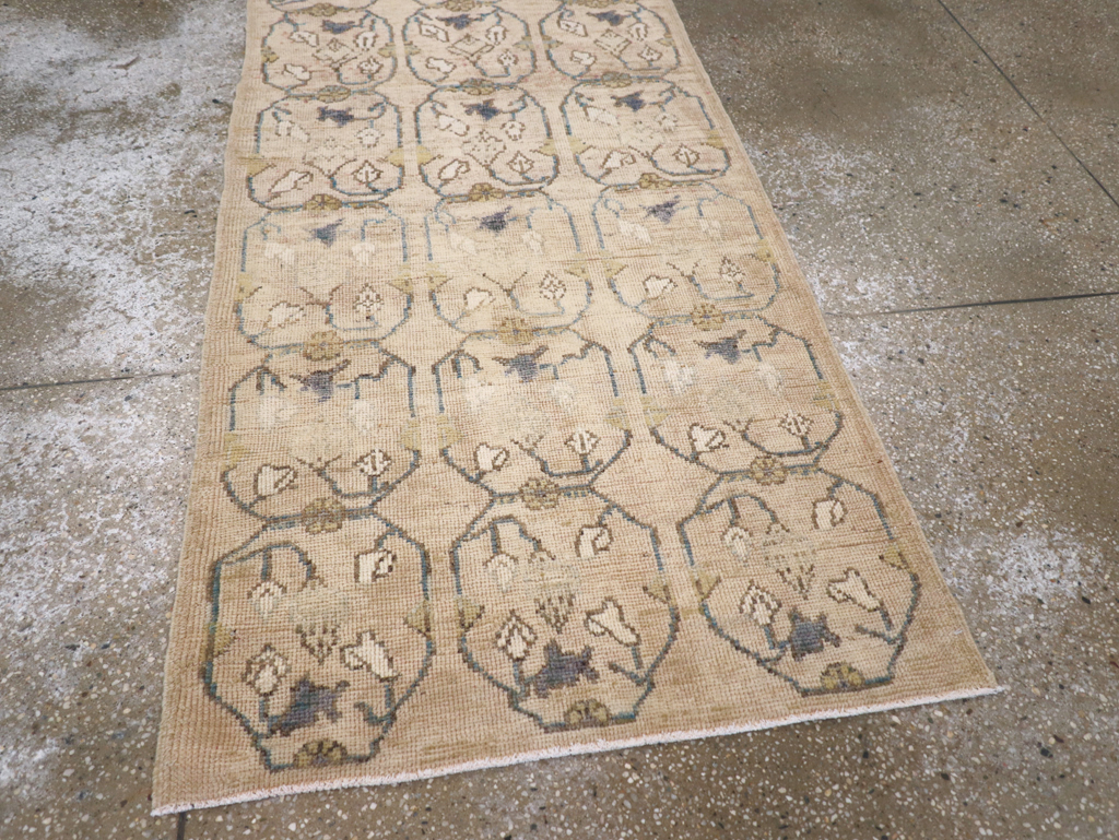 Vintage Turkish Anatolian Rug, No.18277 - Gss