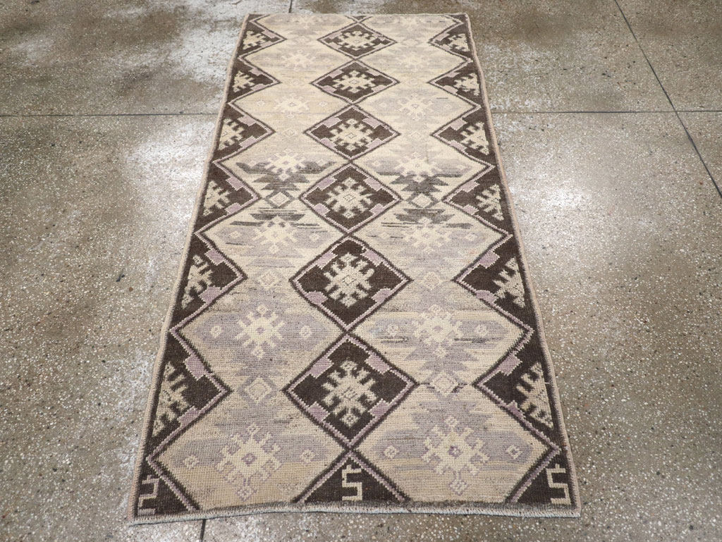 Vintage Turkish Anatolian Rug, No.18280 - Gss