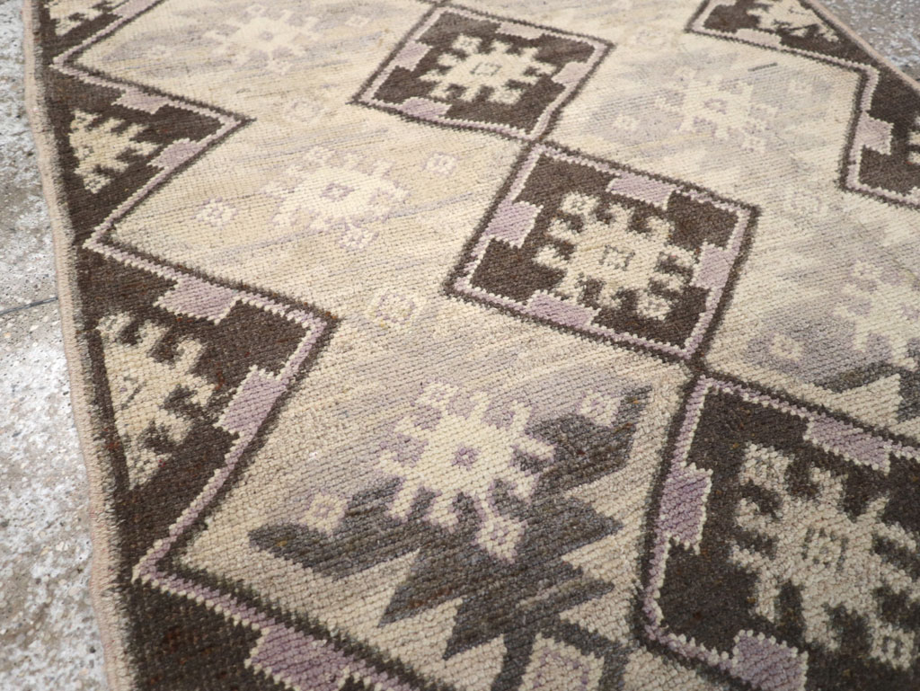 Vintage Turkish Anatolian Rug, No.18280 - Gss