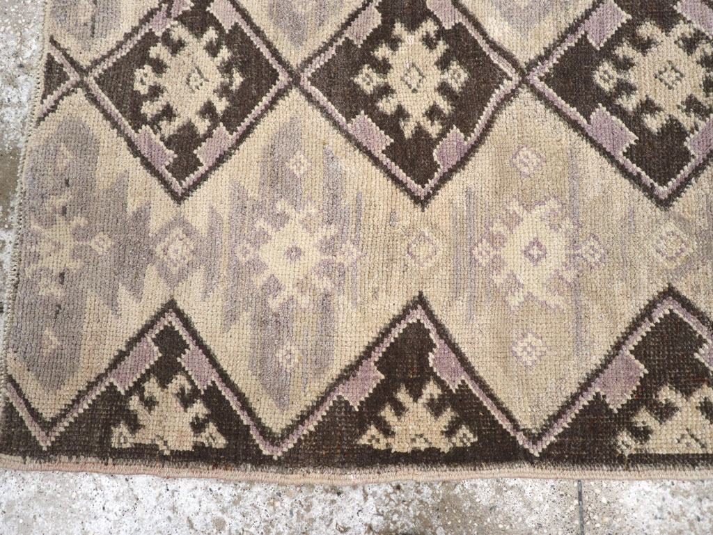 Vintage Turkish Anatolian Rug, No.18280 - Gss