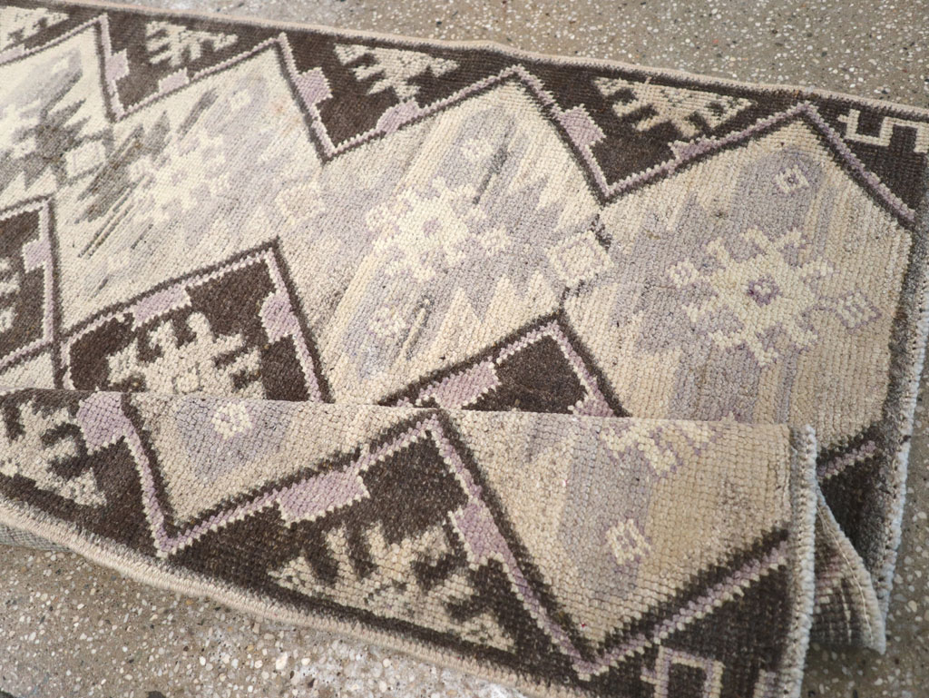 Vintage Turkish Anatolian Rug, No.18280 - Gss