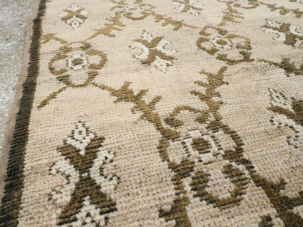 Vintage Turkish Anatolian Rug, No.18282 - Gss
