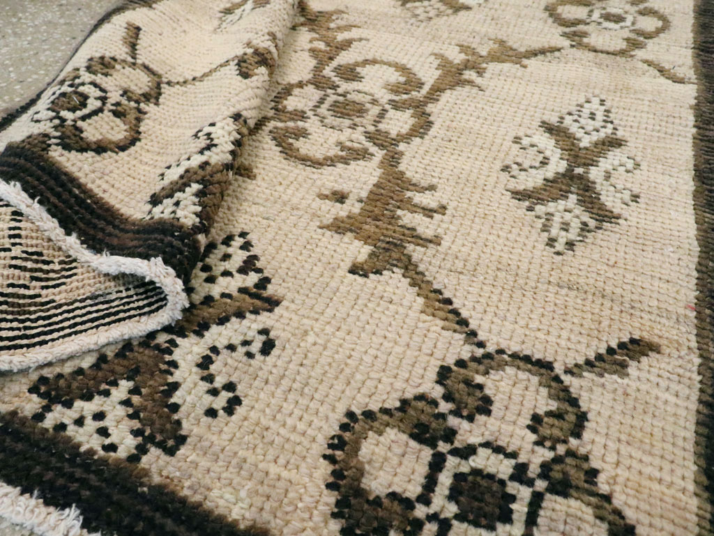 Vintage Turkish Anatolian Rug, No.18282 - Gss