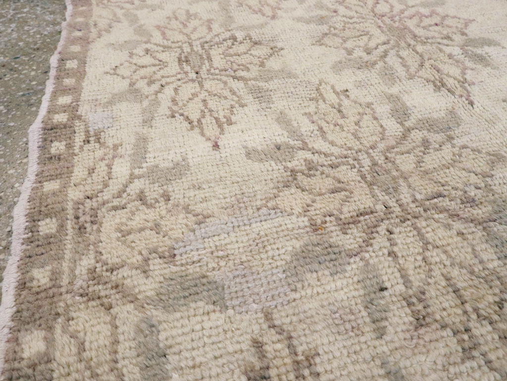 Vintage Turkish Anatolian Rug, No.18295 - Gss