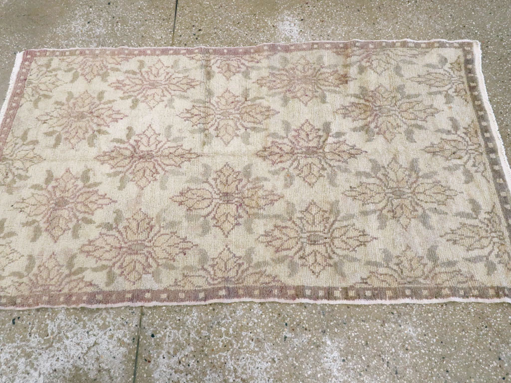 Vintage Turkish Anatolian Rug, No.18295 - Gss