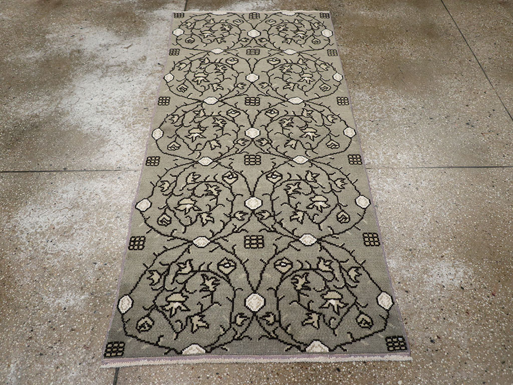 Vintage Turkish Anatolian Rug, No.18300 - Gss