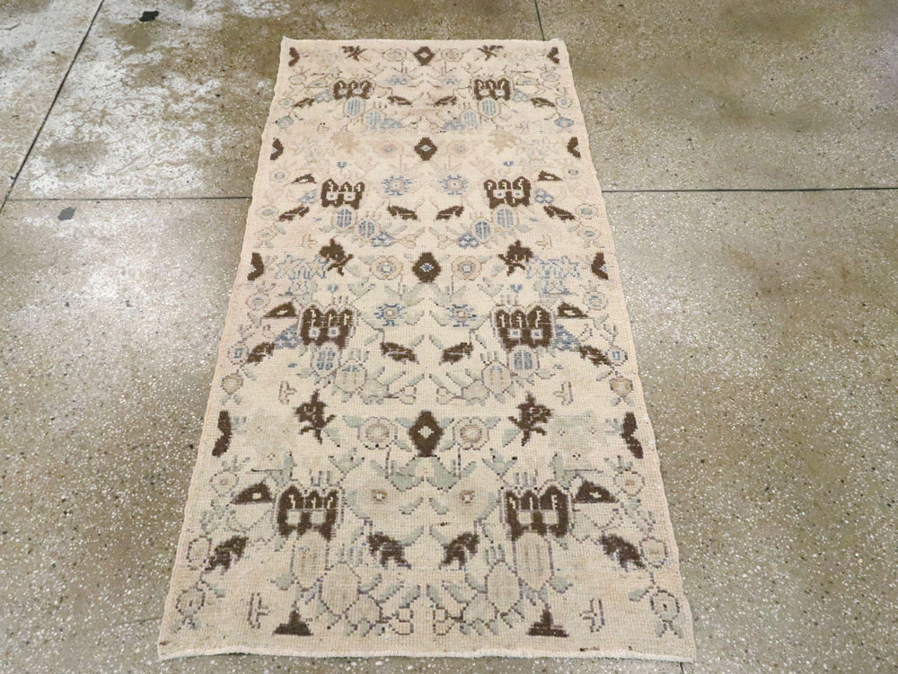 Vintage Turkish Anatolian Rug, No.18306 - Gss