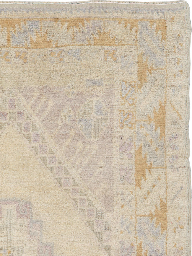 Vintage Turkish Oushak Rug, No.18319 - Gss