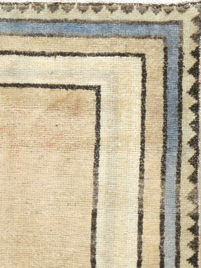 Vintage Turkish Anatolian Rug, No.18324 - Gss