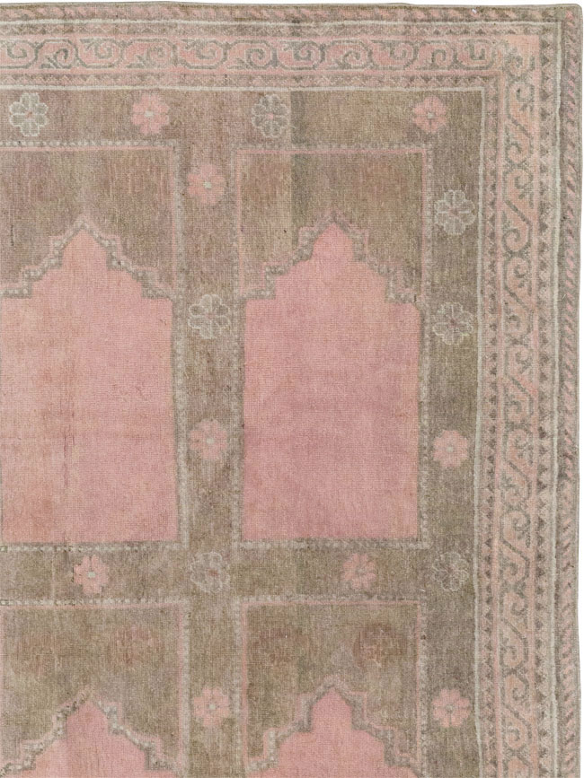 Vintage East Turkestan Khotan Accent Carpet, No.18360 - Gss