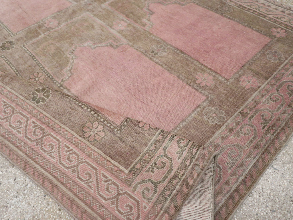 Vintage East Turkestan Khotan Accent Carpet, No.18360 - Gss