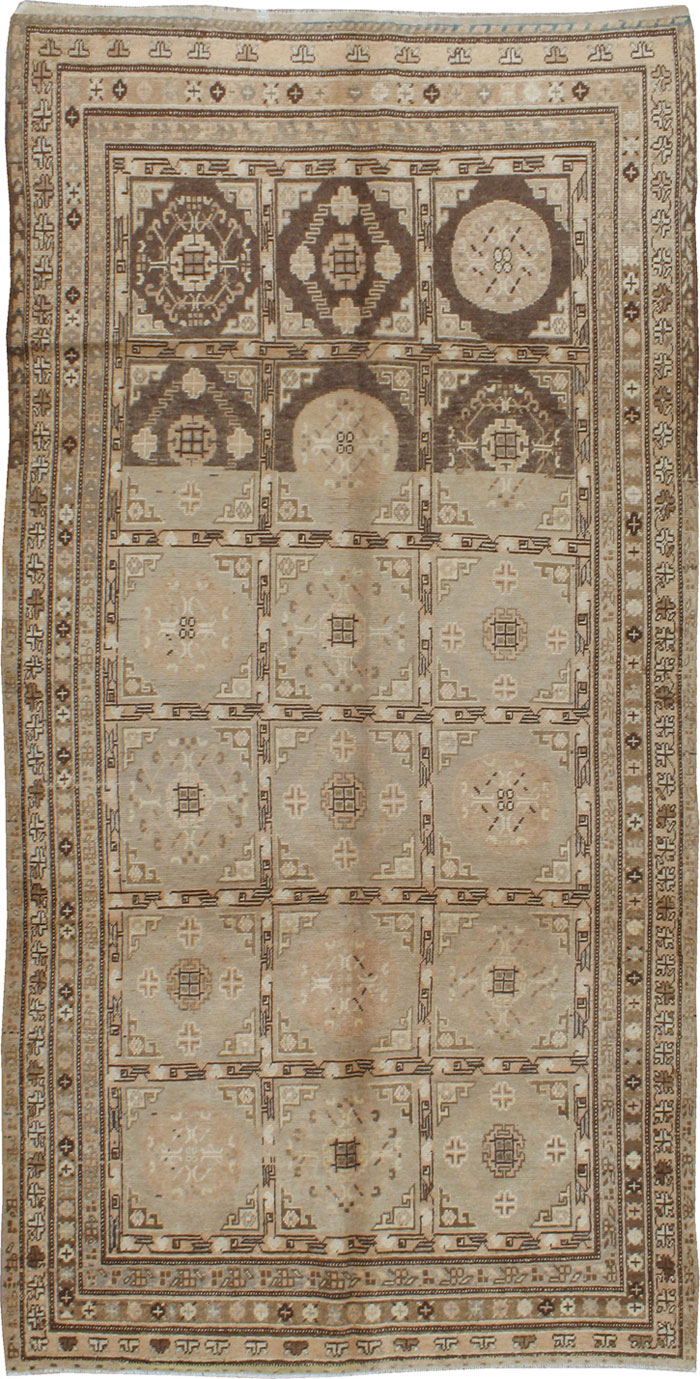 Vintage East Turkestan Khotan Carpet, No.18368 - Gss