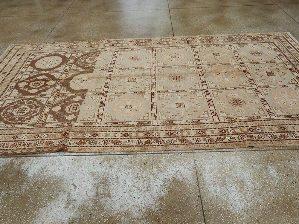 Vintage East Turkestan Khotan Carpet, No.18368 - Gss