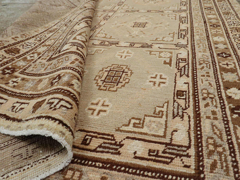 Vintage East Turkestan Khotan Carpet, No.18368 - Gss