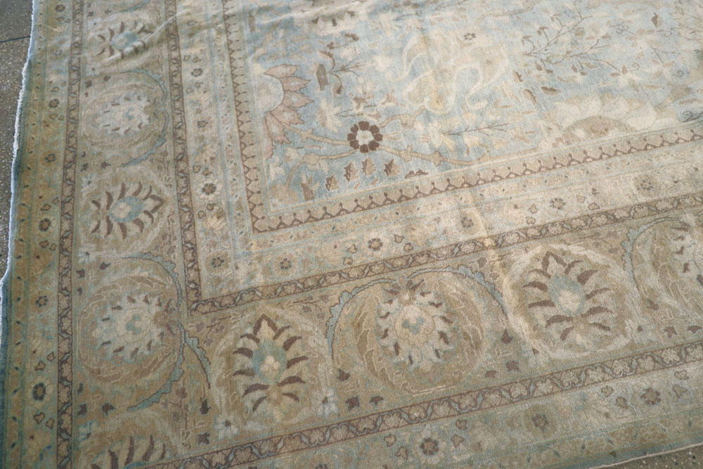 Antique Persian Tabriz Carpet, No.18382 - Gss