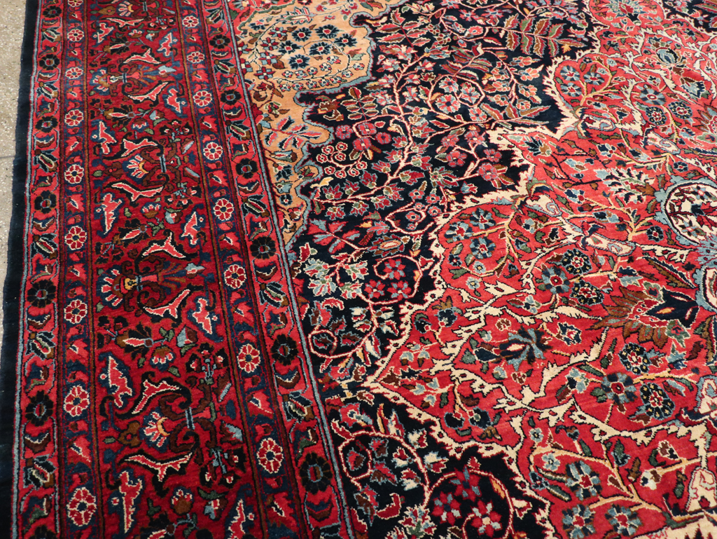 Antique Persian Sarouk Carpet, No.18387 - Gss
