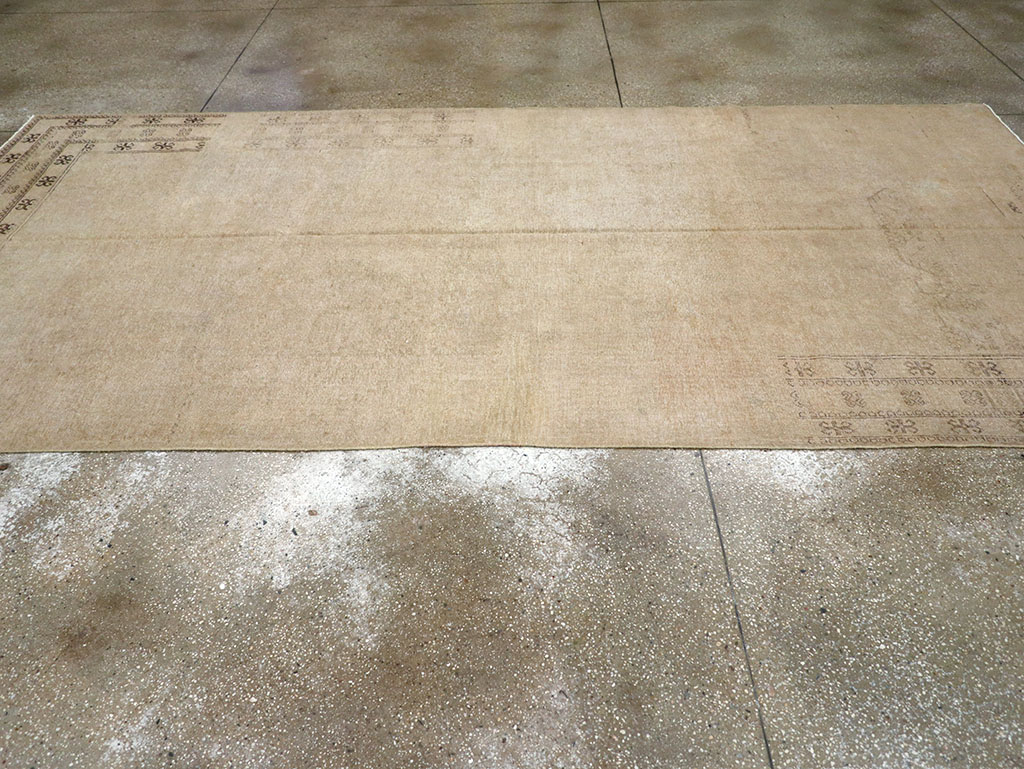 Vintage East Turkestan Khotan Carpet, No.18403 - Gss