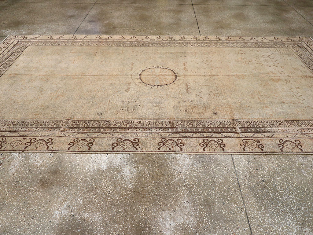 Vintage East Turkestan Khotan Carpet, No.18411 - Gss