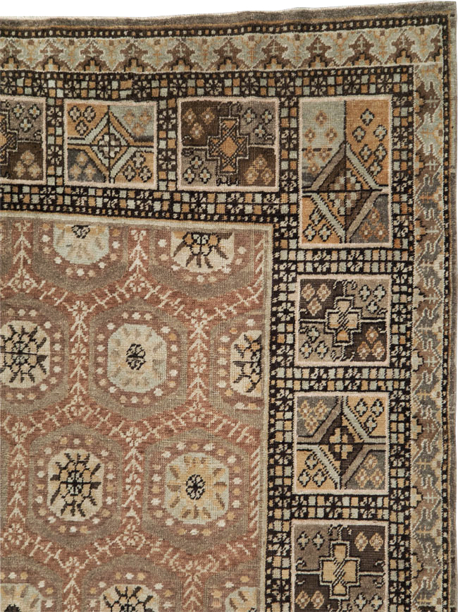Antique East Turkestan Khotan Gallery Rug, No.18427 - Gss
