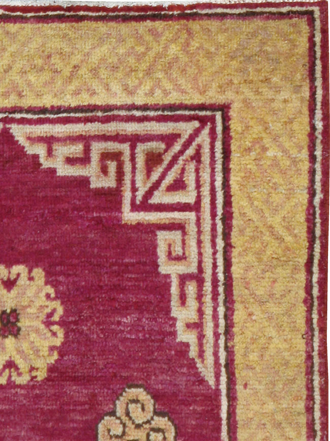 Antique East Turkestan Khotan Rug, No.18429 - Gss