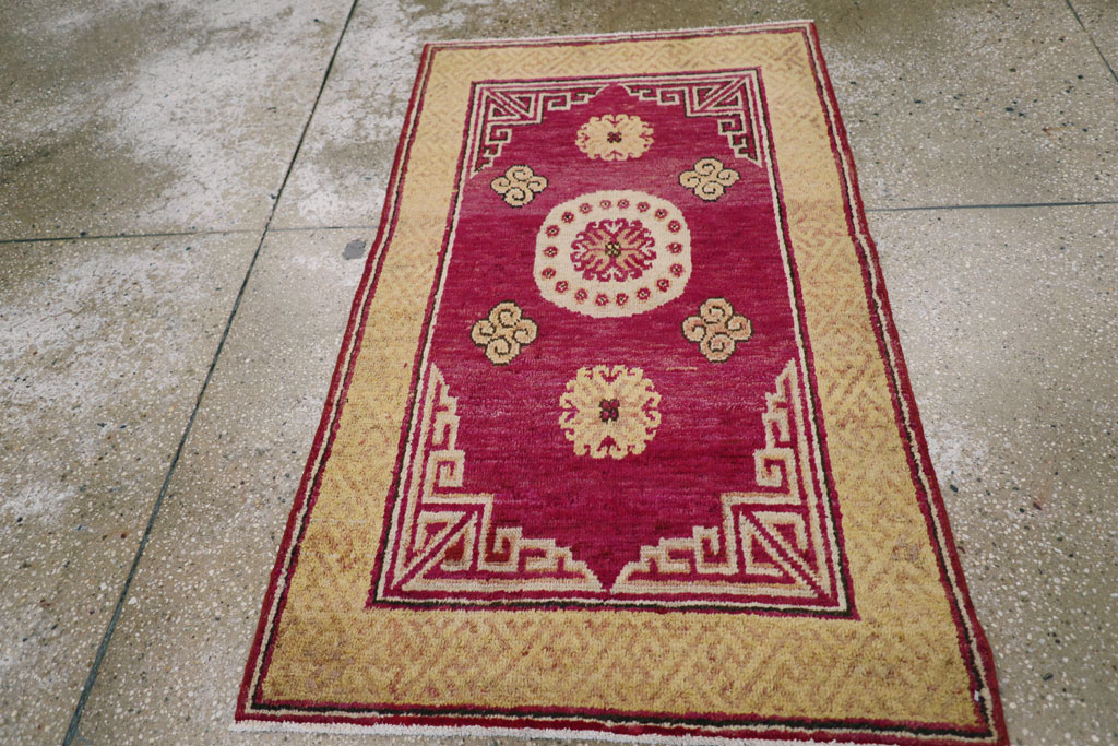 Antique East Turkestan Khotan Rug, No.18429 - Gss