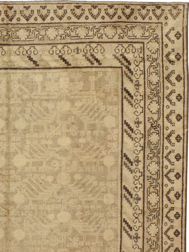 Vintage East Turkestan Khotan Carpet, No.18439 - Gss
