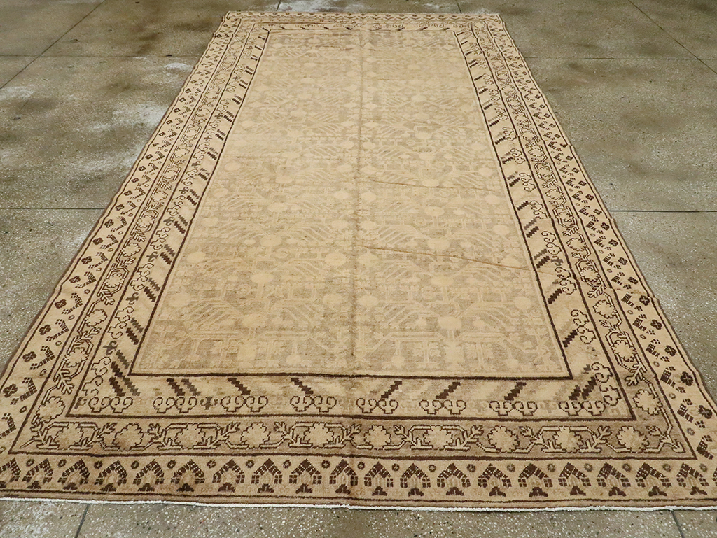 Vintage East Turkestan Khotan Carpet, No.18439 - Gss