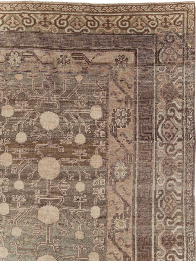 Vintage East Turkestan Khotan Carpet, No.18441 - Gss