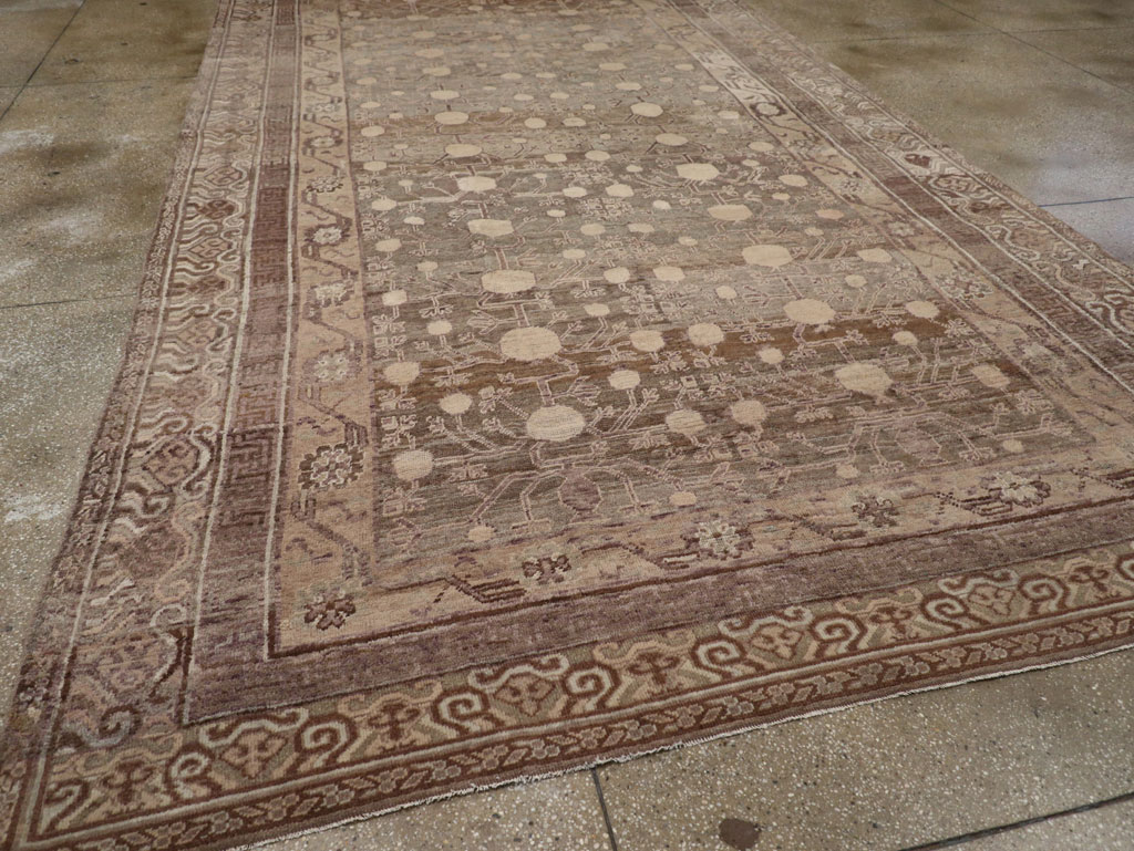 Vintage East Turkestan Khotan Carpet, No.18441 - Gss