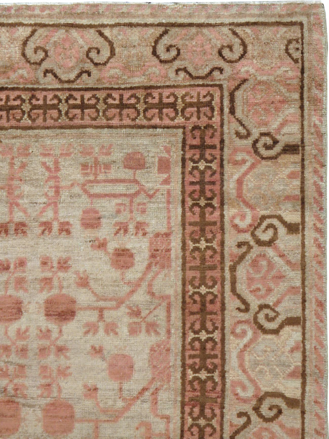 Vintage East Turkestan Khotan Rug, No.18442 - Gss