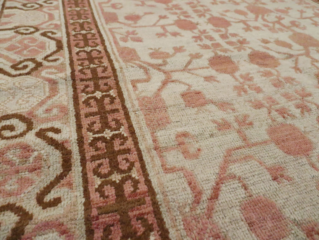 Vintage East Turkestan Khotan Rug, No.18442 - Gss