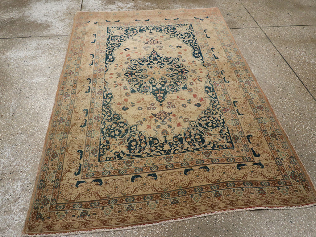 Antique Persian Tabriz Hagi Jalili Rug, No.18474 - Gss