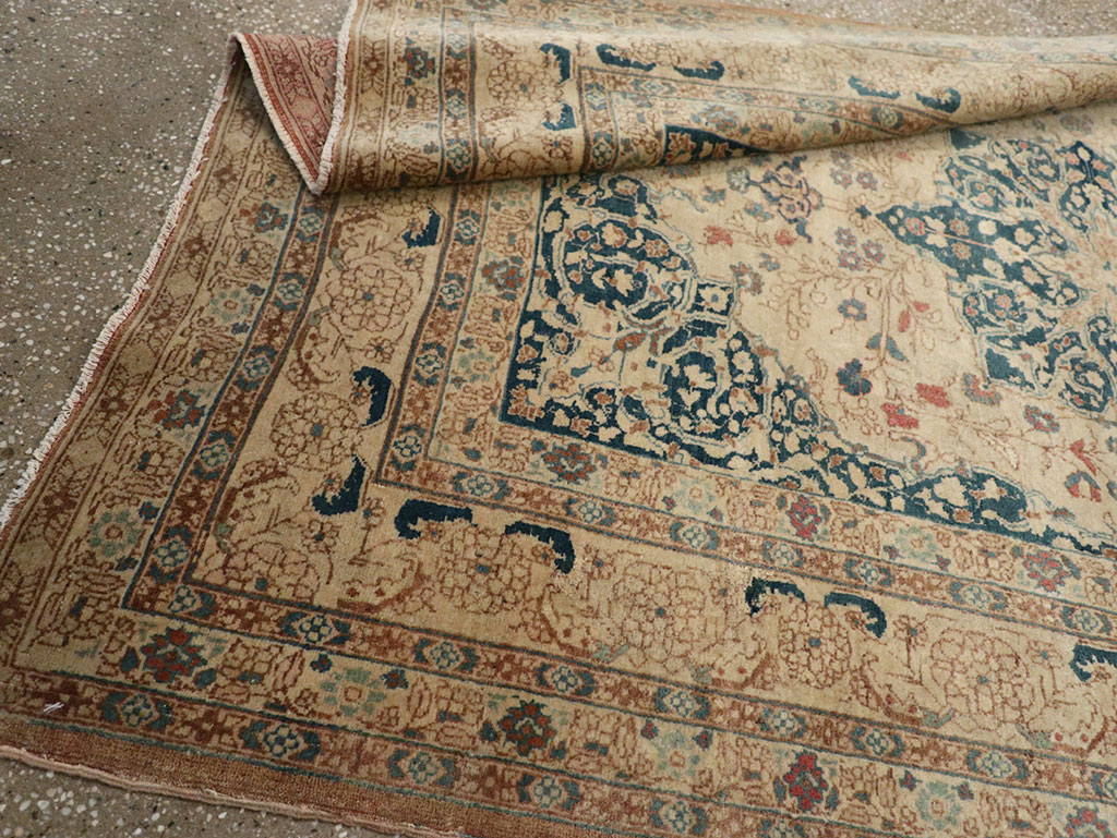 Antique Persian Tabriz Hagi Jalili Rug, No.18474 - Gss