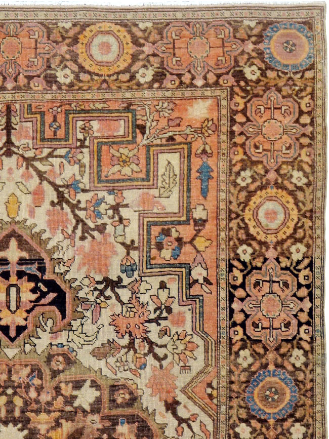 Antique Persian Sarouk Farahan Rug, No.18504 - Gss