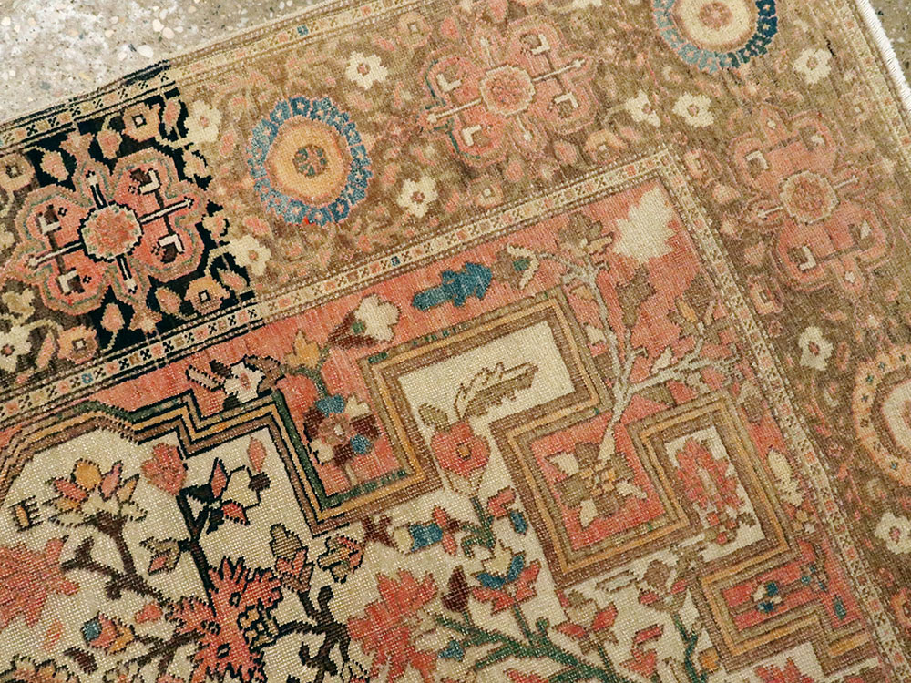Antique Persian Sarouk Farahan Rug, No.18504 - Gss