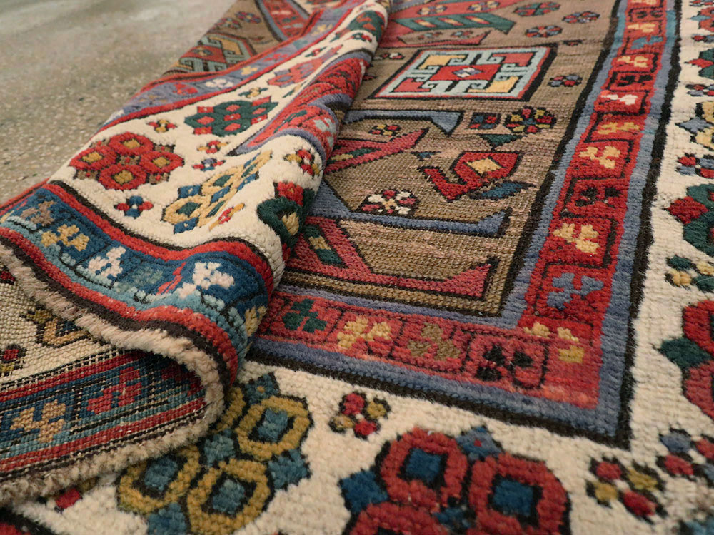 Antique Caucasian Kazak Rug, No.18514 - Gss