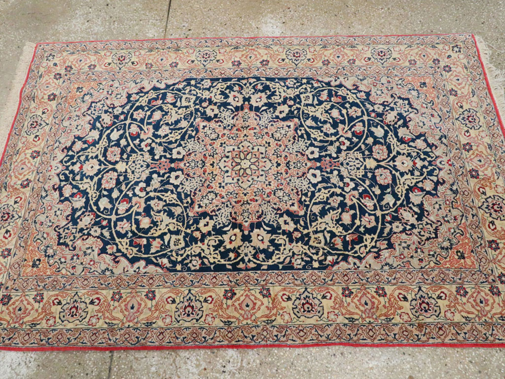Vintage Persian Nain Rug, No.18527 - Gss