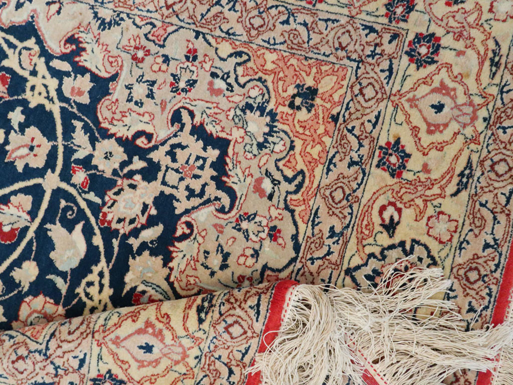 Vintage Persian Nain Rug, No.18527 - Gss